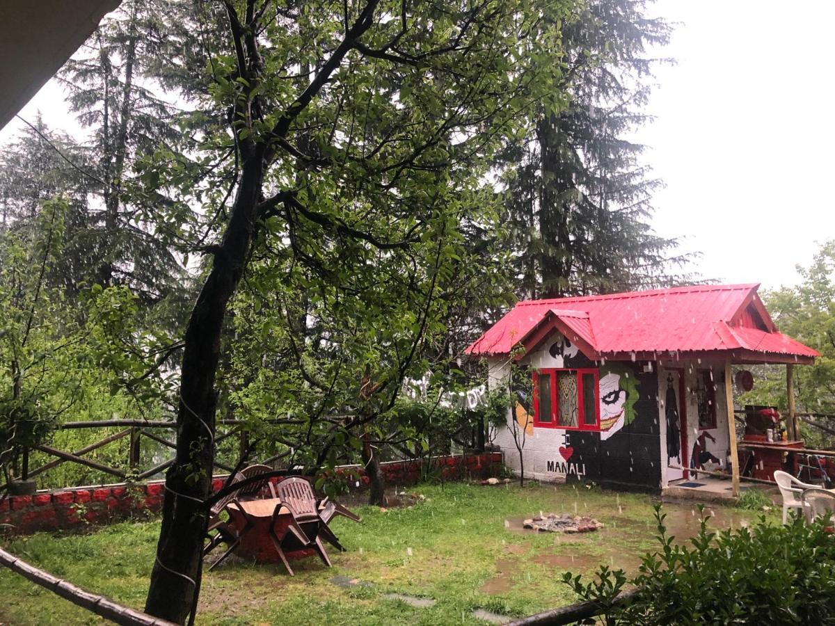 Red House Cafe And Inn Manali  Luaran gambar