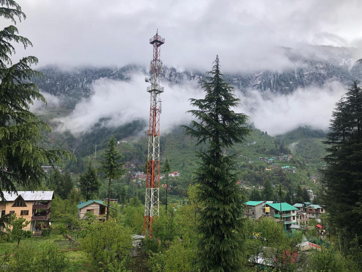 Red House Cafe And Inn Manali  Luaran gambar