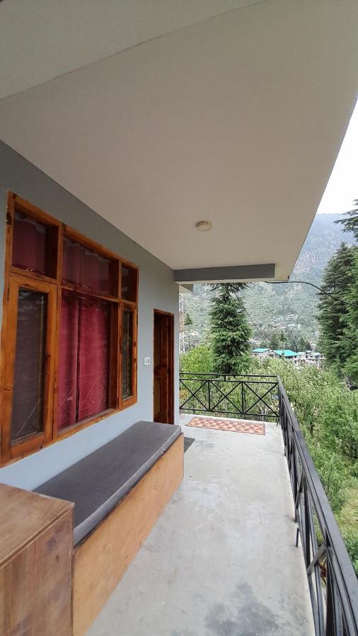 Red House Cafe And Inn Manali  Luaran gambar